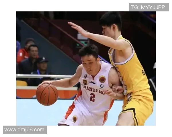 郭艾伦引领辽宁男篮重回巅峰全新赛季表现抢眼球迷热议再攀新高